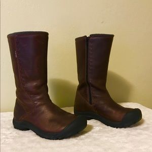 Keen Tall Mahogony Waterproof Boots 9